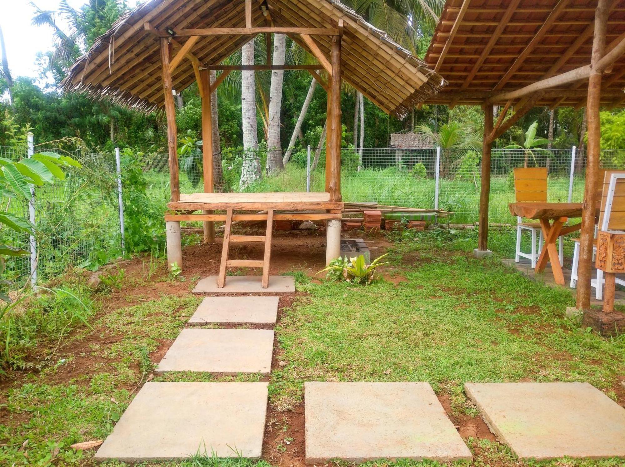 Wooden Kemiren Homestay Banyuwangi บันยูวังงี ภายนอก รูปภาพ