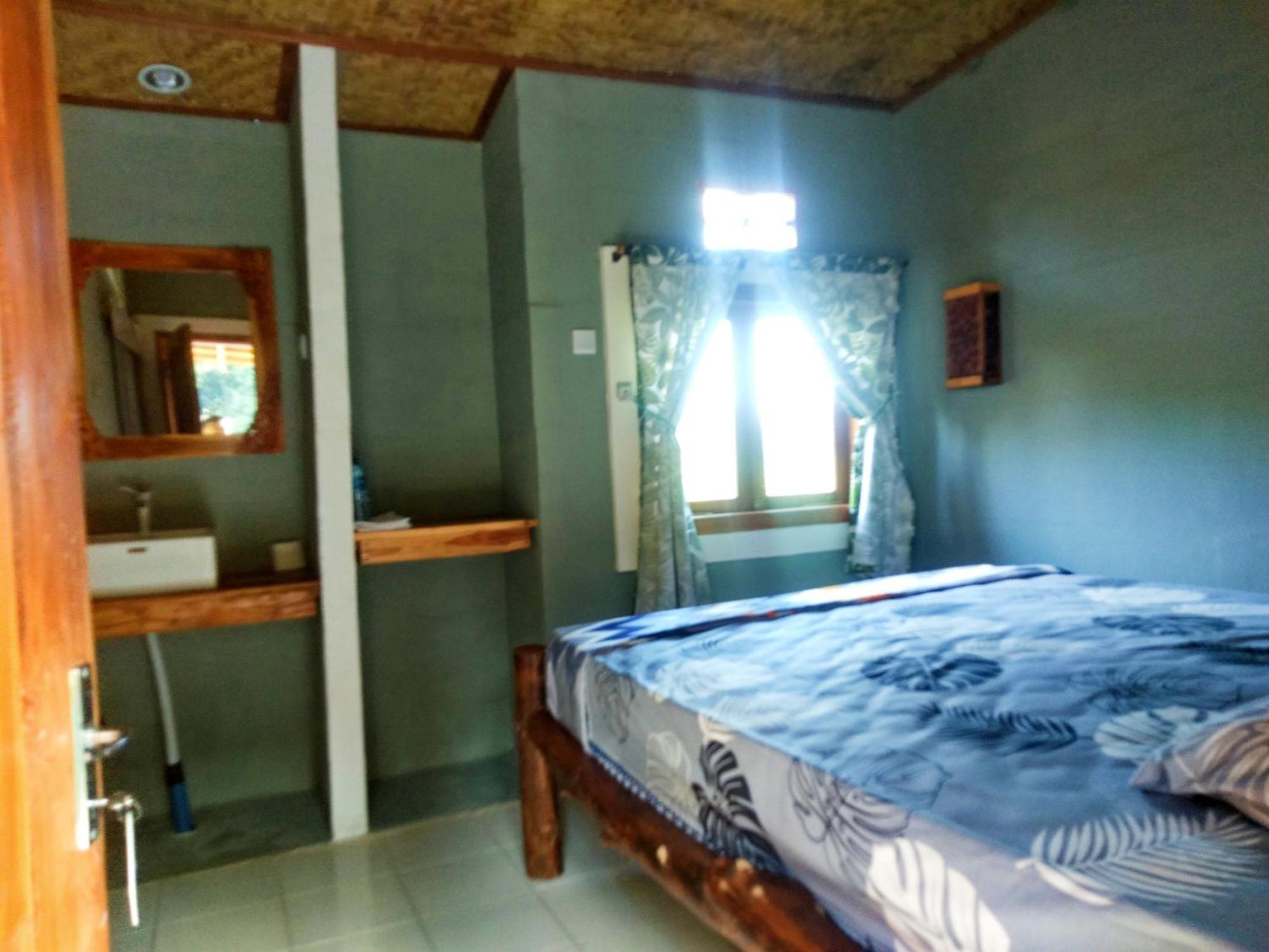 Wooden Kemiren Homestay Banyuwangi บันยูวังงี ภายนอก รูปภาพ