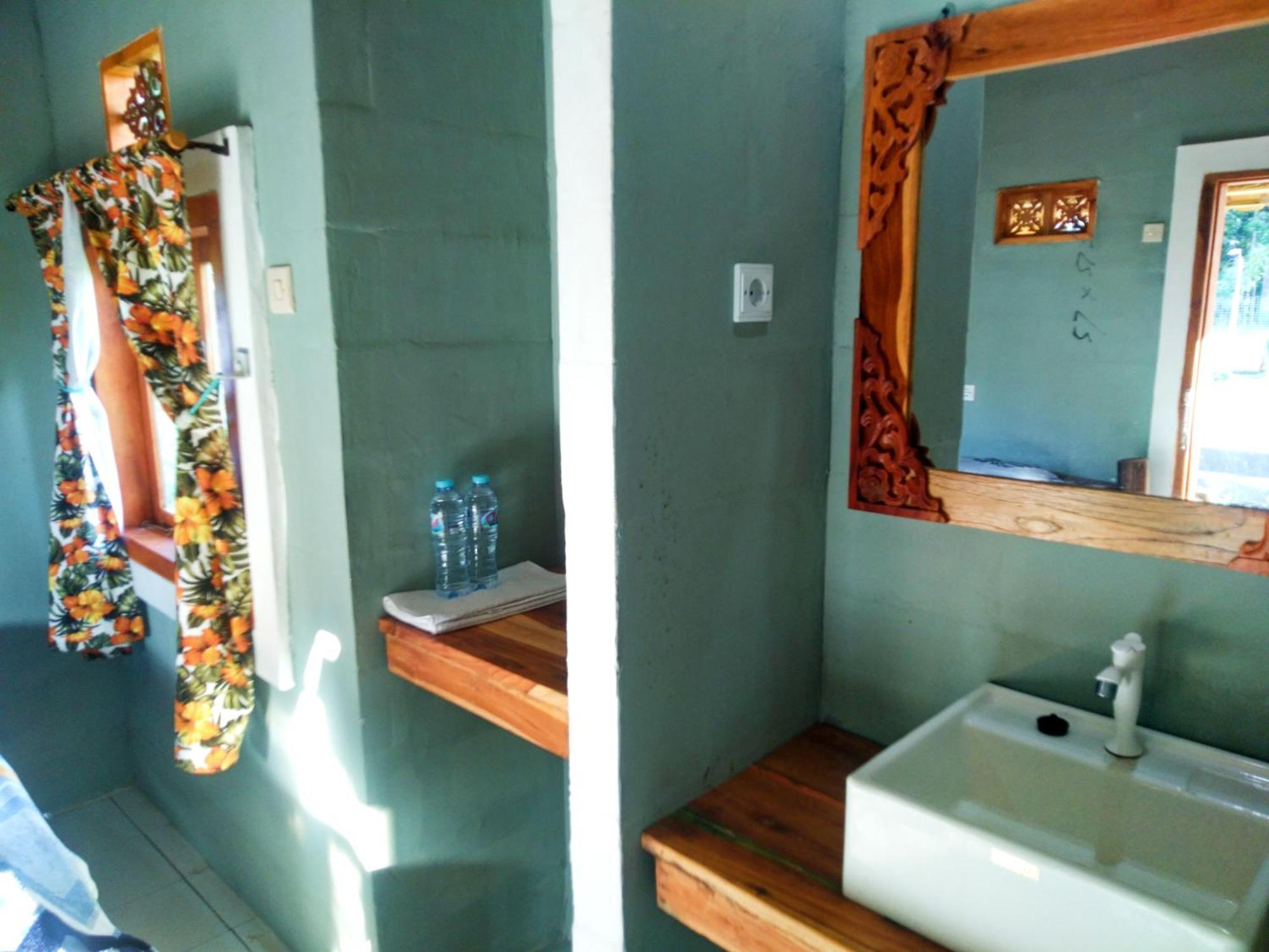 Wooden Kemiren Homestay Banyuwangi บันยูวังงี ภายนอก รูปภาพ