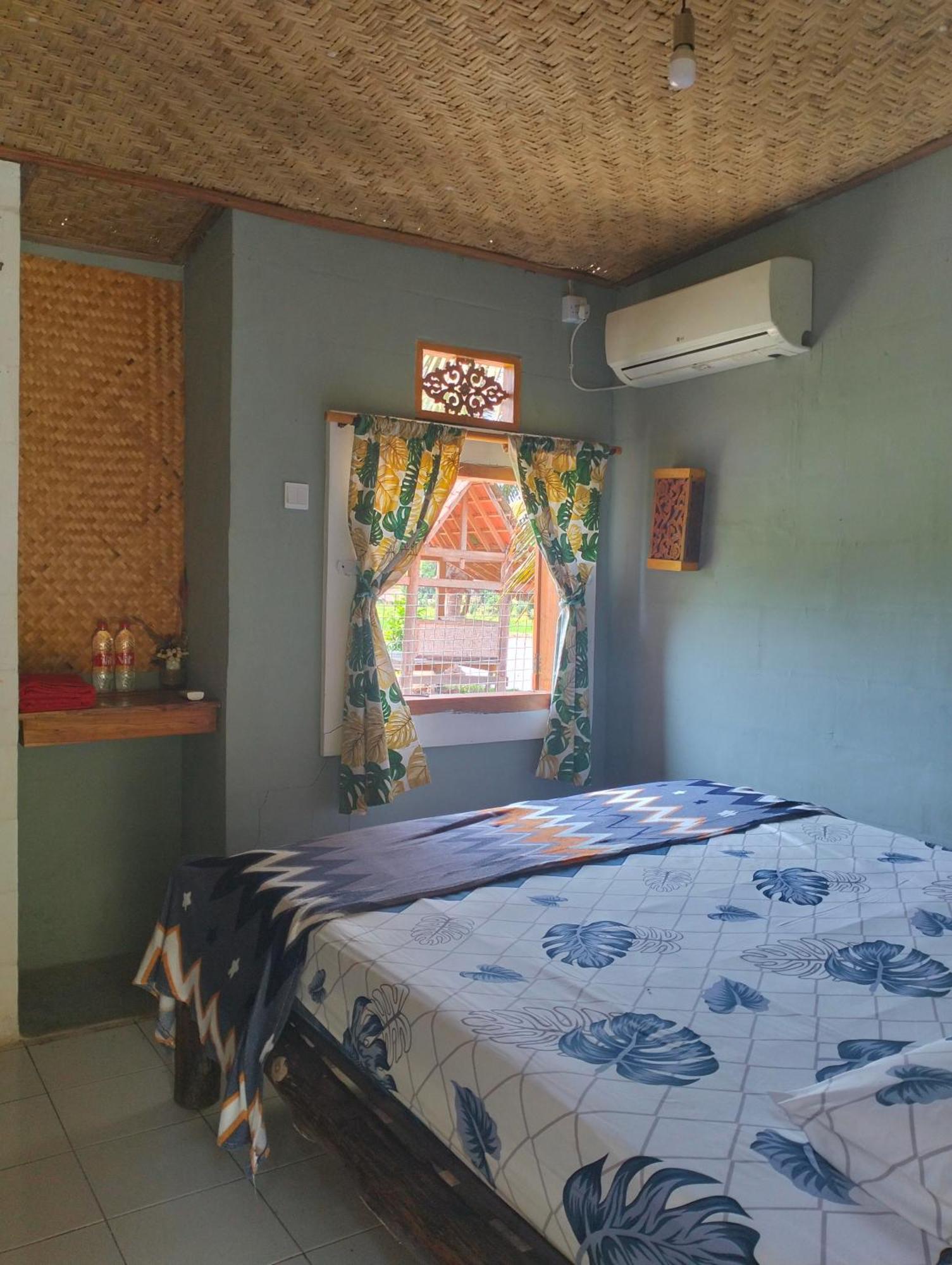 Wooden Kemiren Homestay Banyuwangi บันยูวังงี ภายนอก รูปภาพ
